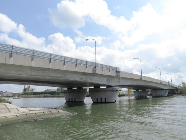内灘湊大橋